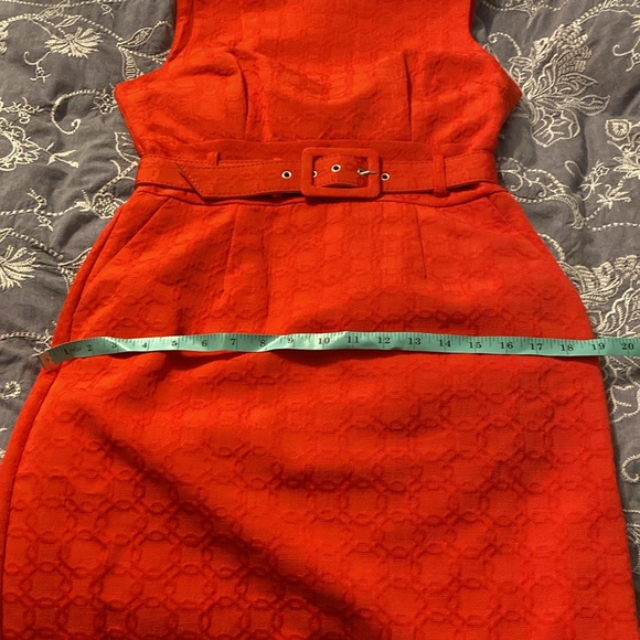 Red Banana Republic Vintage inspired size 6 dress. - Picture 7 of 7